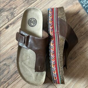 Authentic American Heritage Brown Leather Platform Rainbow Slide Sandals